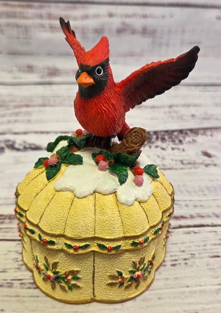Holsted House Wings of Love Cardinal Music Box 2001 Working